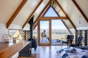 Accommodation in Gundagai A-Frame. views over the river flats from architecturally designed JR's Hut